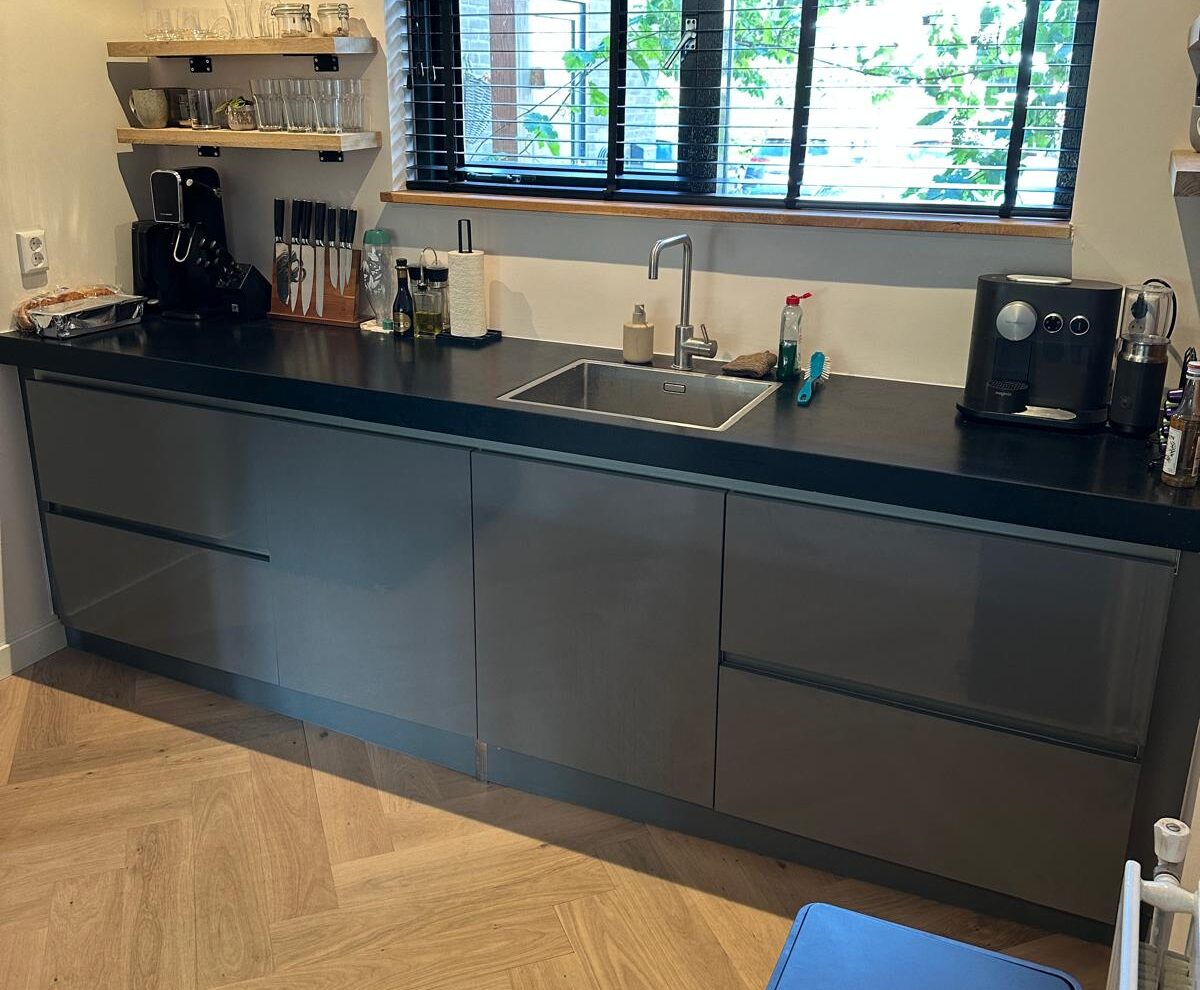 88d2d736-ba3c-41df-b479-a53723c3f532